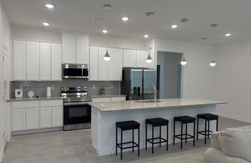 Port Charlotte House | Charming and cozy 3-bedroom house with WiFi, AC in delightful Port Charlotte, FL