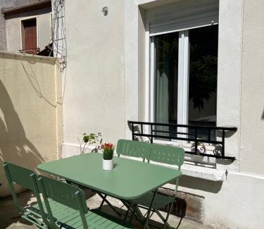 Pantin Apartment | Charming and cozy apartment in Pantin