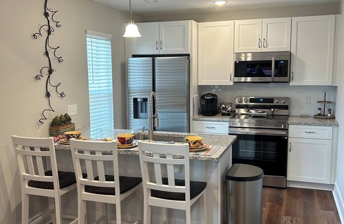 Woodbury House | Charming and Cozy Brand New Condo in Woodbury, TN
