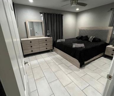 Downtown Las Vegas House | Charming and Cozy Place