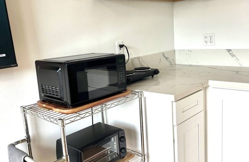 Mount Helix House | Charming and cozy unit fully furnished with WiFi in beautiful El Cajon