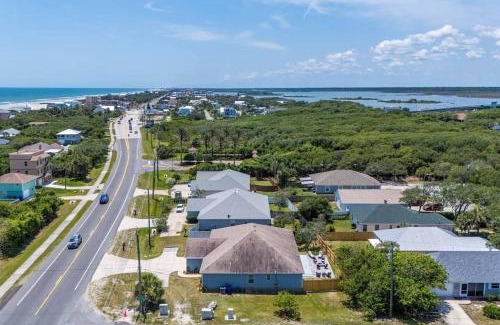 Butler Beach House | Charming and delightful getaway! Walk to Beach