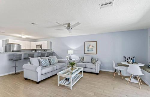 Butler Beach House | Charming and delightful getaway! Walk to Beach