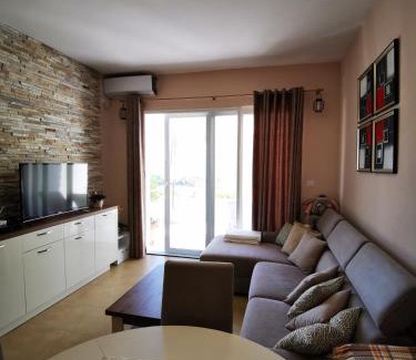 Topla Apartment | Charming and Luxurious Flat with Large Terrace