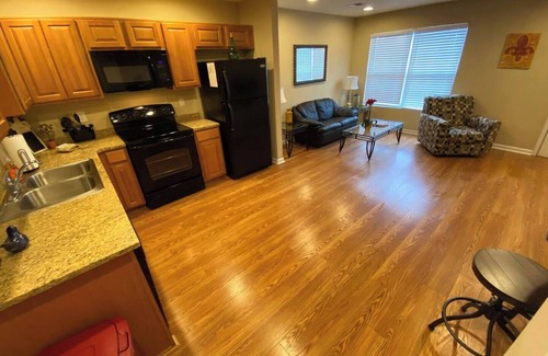 Elizabethtown Apartment | Charming and safe 1-bedroom apartment in Elizabethtown with AC and WiFi