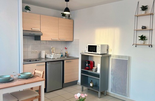 Bussy-Saint-Georges Apartment | Charming Apartment - 5mn RER A/15mn Disneyland
