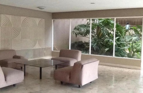 Coffeyville Apartment | Charming Apartamento Res Marbella Caracas Venezuela pool & Gym