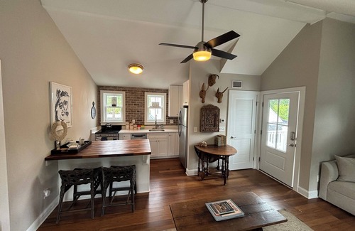 Old Village Apartment | Charming Apartment in walkable Old Village neighborhood