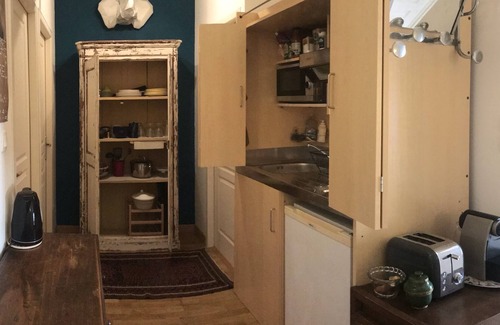 Marsillargues Apartment | Charming apartment in the heart of a village