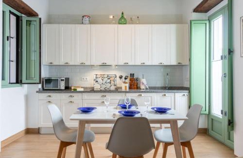 San Vicente Apartment | Charming apartment at La Alameda Seville City Center by OCityzen