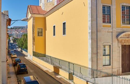Belem Apartment | Charming apartment em Belém-Books and Canvas