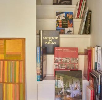 Belem Apartment | Charming apartment em Belém-Books and Canvas
