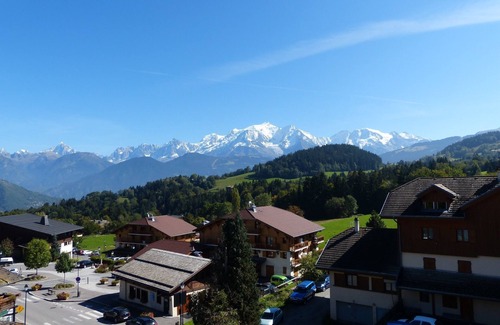 Cordon Apartment | Charming apartment facing Mont-Blanc.