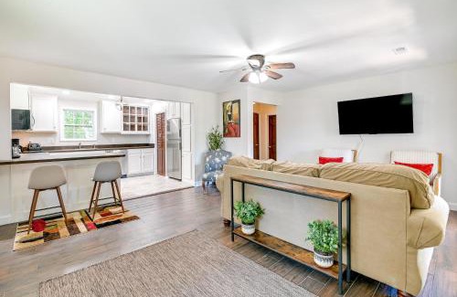 Georgetown Apartment | Charming Apartment in Downtown Georgetown!
