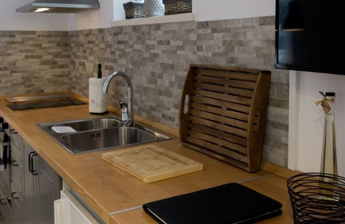 Srebreno Apartment | Charming apartment just a moment from the sea.