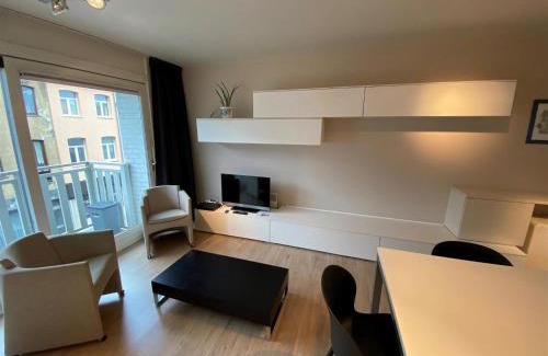 De Panne Apartment | Charming Apartment Near Beach, cleaning included
