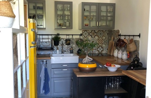 Eguilles Apartment | Charming apartment nestled among olive trees in the heart of nature!
