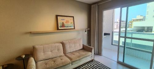 Praia do Morro Apartment | Charming Apt just 450m from the Beach EMM0202