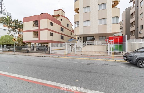 Canasvieiras Apartment | Charming Apt Just 260m From the Beach - Rrb0202