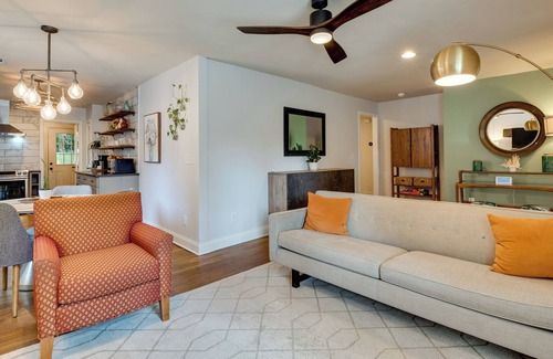 Sylvan Hills House | Charming Atlanta Vacation Rental w/ Private Patio!