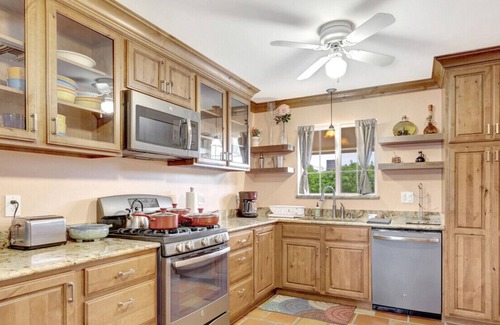 Scottsdale Estates Nine House | Charming Backyard | Neighborhood parks & Old Town