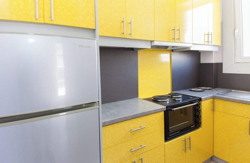 Kypseli Apartment | Charming Balcony Escape in Kipseli