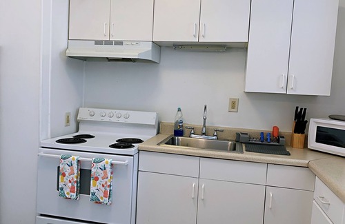 Jacksonville Beach Apartment | Charming Beachside Bungalow 2B