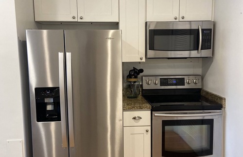 Northeast Virginia Beach Cottage | Charming Beach Cottage Only 100 yds from the beach