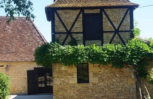 Pressignac-Vicq House | charming bed and breakfast in Perigord / Dordogne