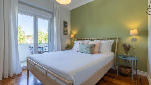Belem Apartment | Charming Belém 3BDR Property by LovelyStay