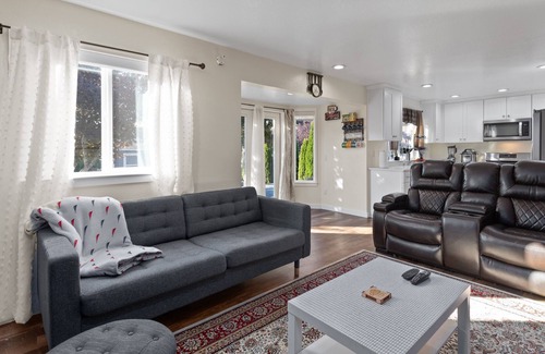 Seattle Hill-Silver Firs House | Charming Bothell Villa