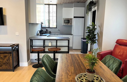 Betera Apartment | Charming boutique apartment 5 min from the subway