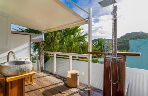 Morne Criquet House | Charming Bungalow in Saint Barthélemy with Shared Pool.