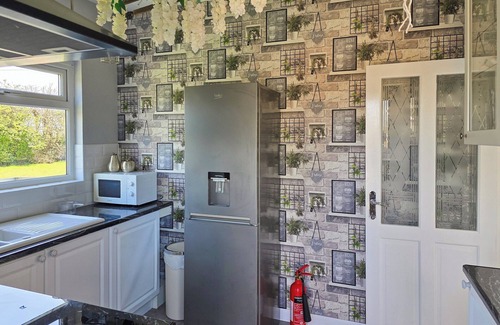 Brightlingsea Cottage | Charming bunglalow close to the beach.