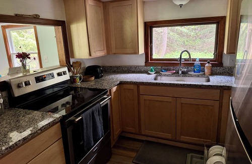Denmark House | Charming Cabin, Lake Access! Backyard Bubbling Brook. Pets Welcome!