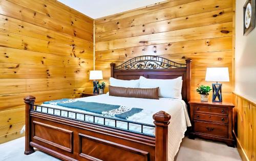 Pigeon Forge House | Charming Cabin Retreat with Grill Deck & Resort Perks