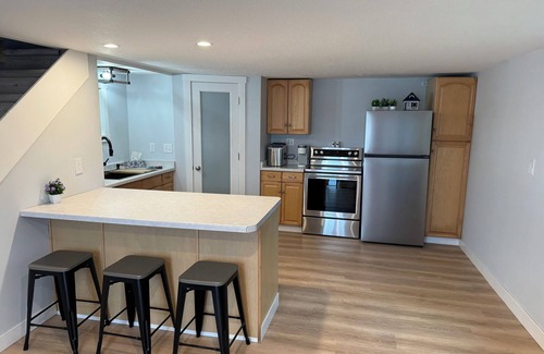 Maple Lake Cabin | Charming Cabin with Private Sand Beach on Indian Lake!