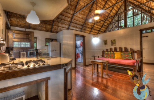 Puerto Viejo de Talamanca Ski Chalet | Charming Casa Selah with FiberOp near the Beach!