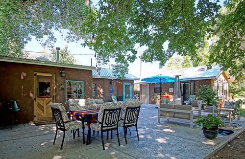 North Valley House | Charming Casita and park setting