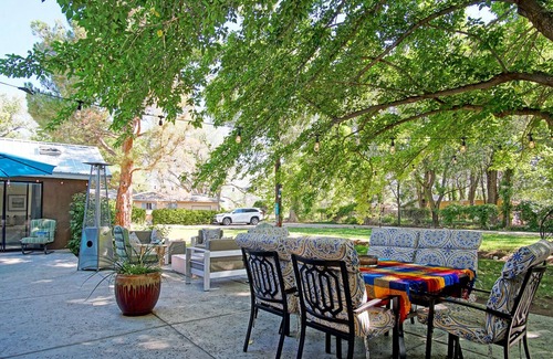 North Valley House | Charming Casita and park setting