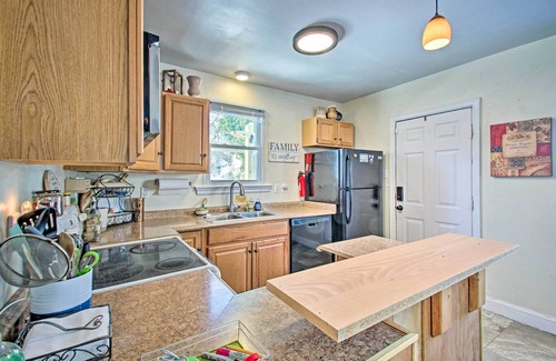 Diamond Hill Cottage | Charming Central Lynchburg Hideout w/Patio!