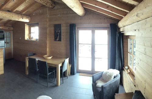 Valmeinier Ski Chalet | Charming chalet on a ski slope at 5550 feet altitude overlooking the valley;