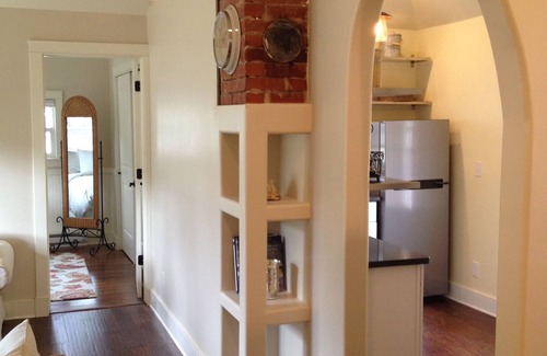 Broadmoor Cottage | Charming Cheyenne Cañon Cottage, Steps To The Broadmoor & Seven Falls!