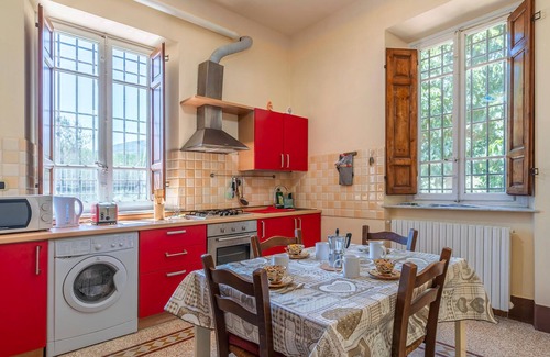 Santa Maria del Giudice Apartment | Charming, classic Italian vacation home in popular neighborhood.