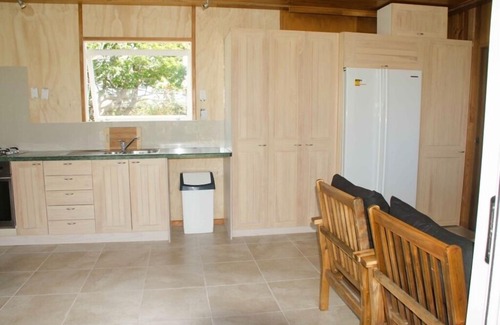 Matapouri House | Charming_clifftop_bach in Woolleys Bay