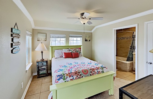Shibui Sands House | Charming Coastal Port Aransas Home - Minutes to Beach & Newly Renovated!