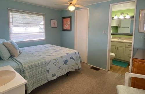 Fullers Earth House | Charming Coastal Retreat: Your Dream Vacation by the Sea