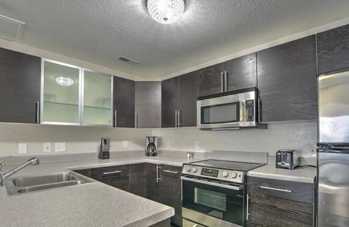 Asheville Condo | Charming Condo 2 in Historic King James