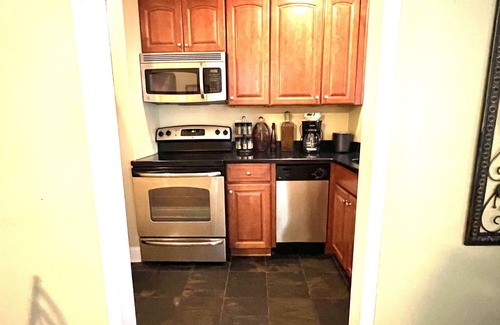 Peachtree Center Condo | Charming Condo | Downtown Atlanta