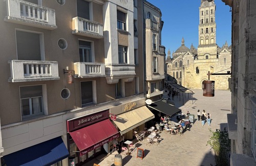 Perigueux Apartment | Charming, cosy duplex in the center of town